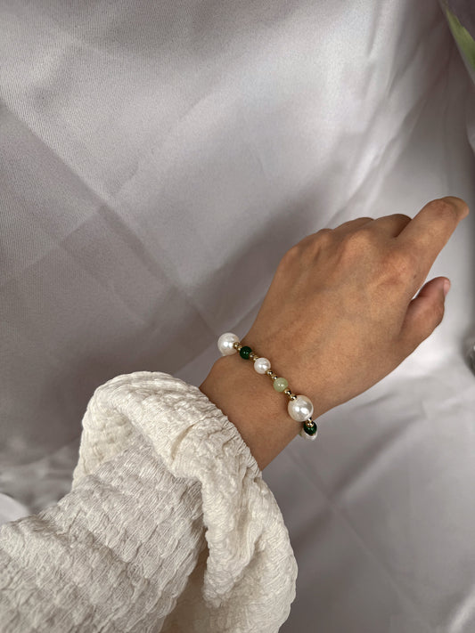 Handmade Green & Pearl Beaded Bracelet,Natural Energy,Elegant Style