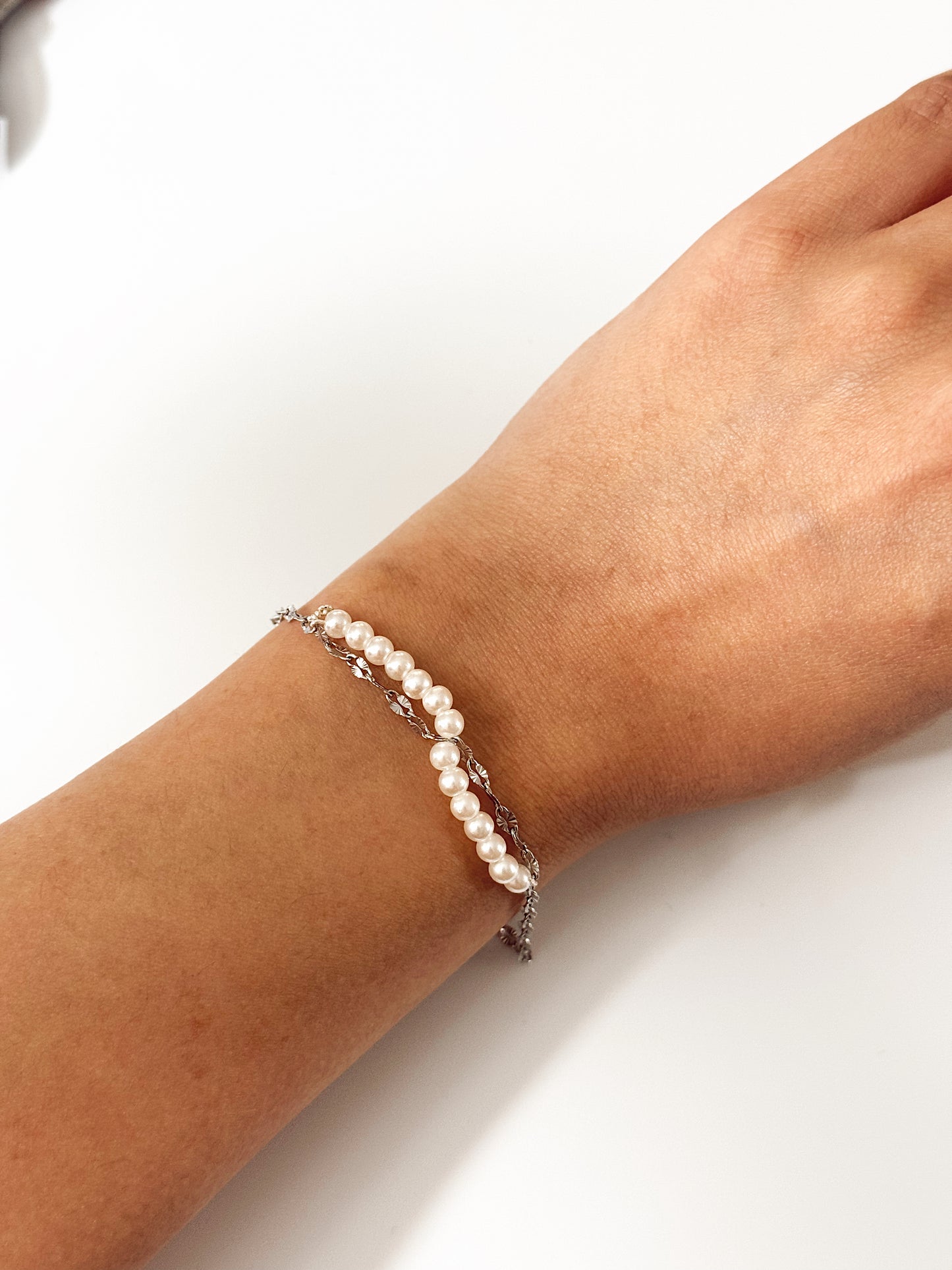 Stainless Steel Silver Chain Minimalist Pearl Charm Bracelet, Bridesmaid Bracelet,Wedding Jewelry,Perfect Gift for Valentine’s Day