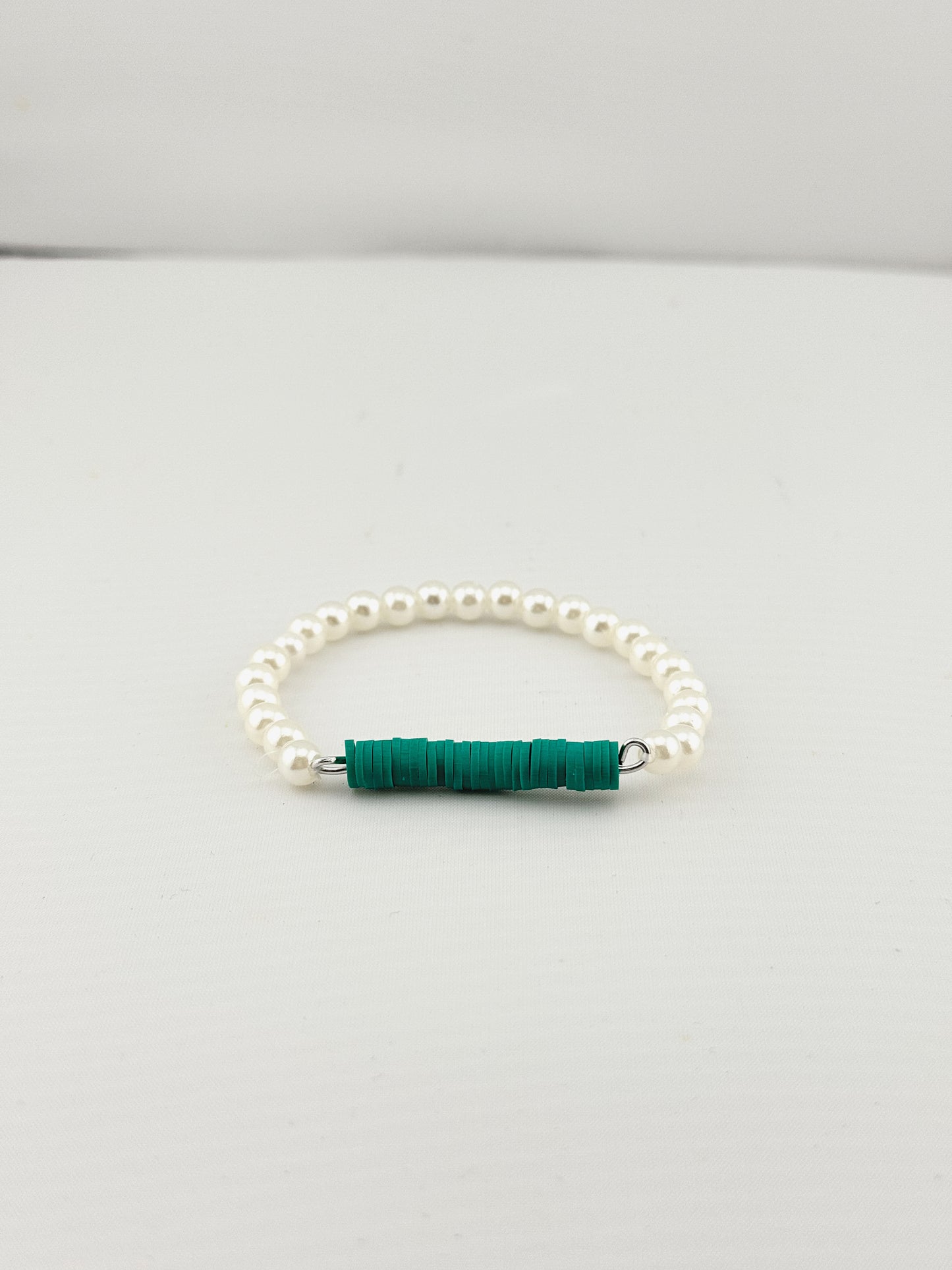 Pearl bracelet turquoise centrepiece beads, Chic Gift for her, Delicate Birthday Gift,Summer beachy everyday bracelet, Boho style jewelry