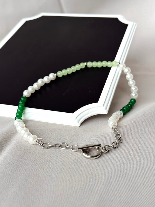 Emerald Harmony Pearl Beaded Necklace, Gift for Her, Everyday Charm
