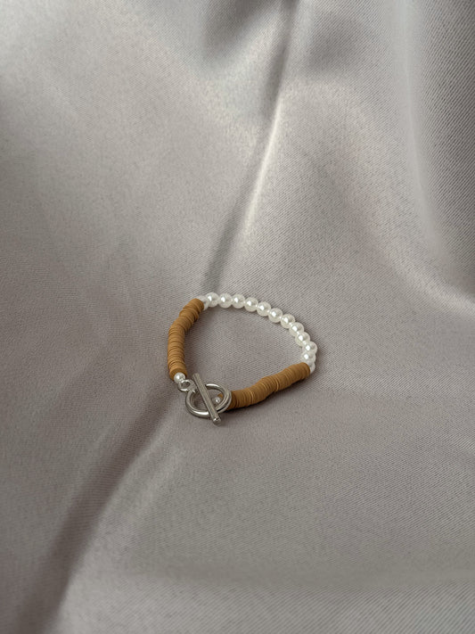 Natural Beige and Pearl Beaded Toggle Bracelet, Dainty Summer Handmade Jewelry,Minimalist Boho Bracelet,Gift Idea For Women