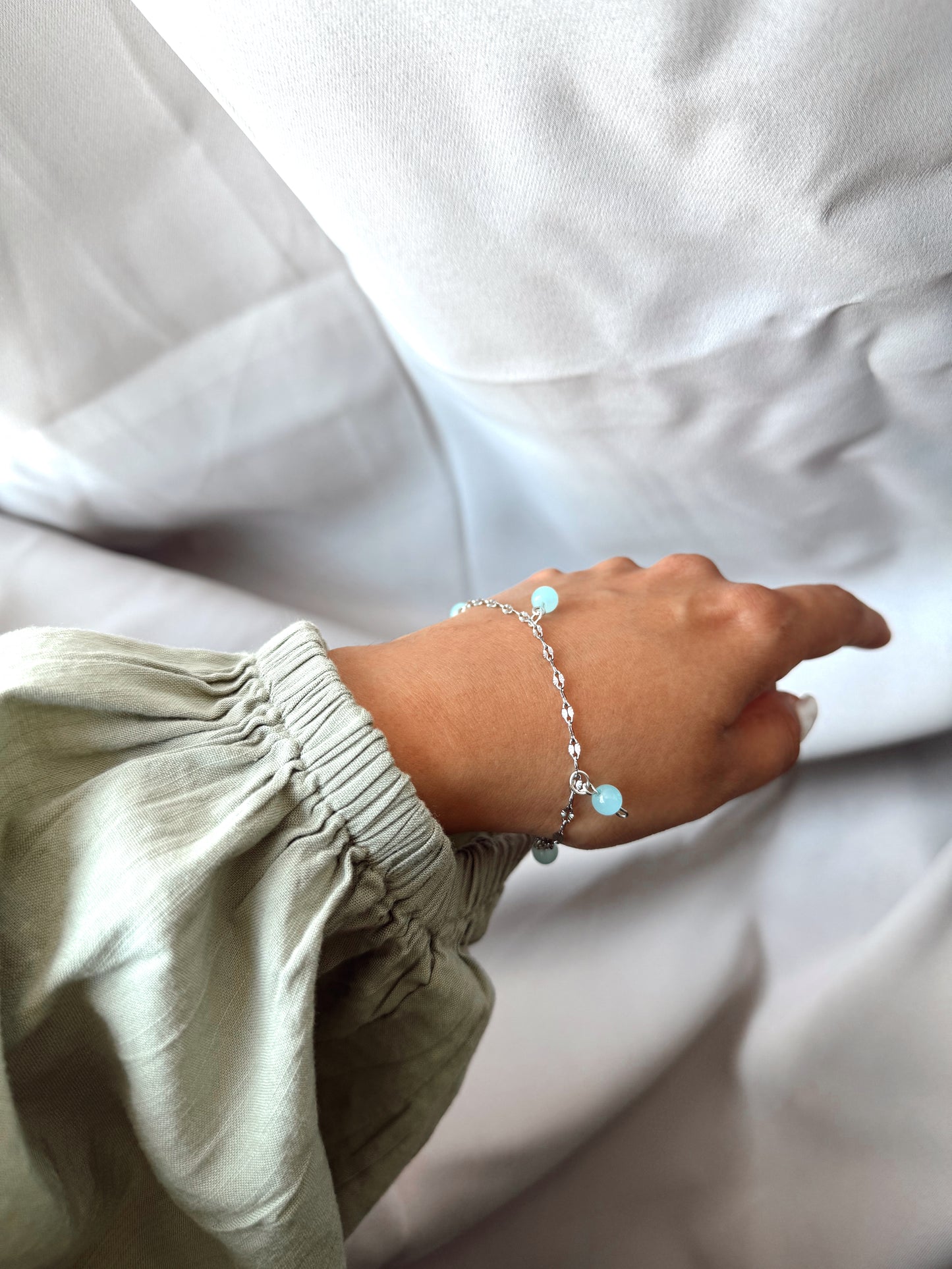 Aquamarine gemstones bracelet on Silver lip Chain,Perfect Gift for bridesmaid,Bracelet with Calming and soothing energy, adjustable closure