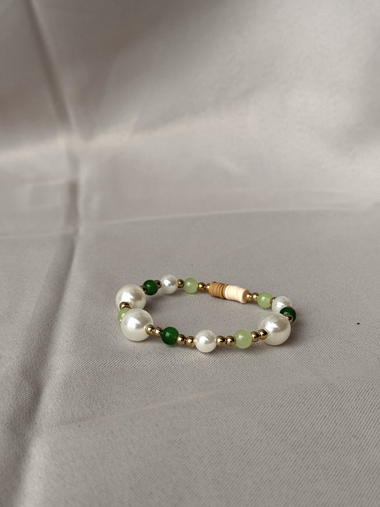 Handmade Green & Pearl Beaded Bracelet,Natural Energy,Elegant Style