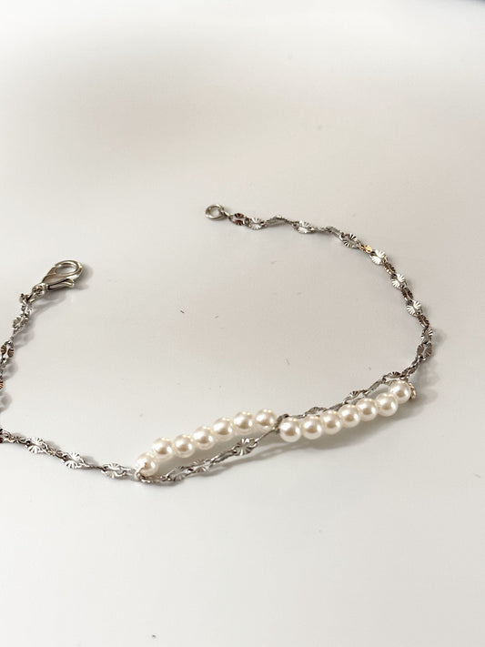 Stainless Steel Silver Chain Minimalist Pearl Charm Bracelet, Bridesmaid Bracelet,Wedding Jewelry,Perfect Gift for Valentine’s Day