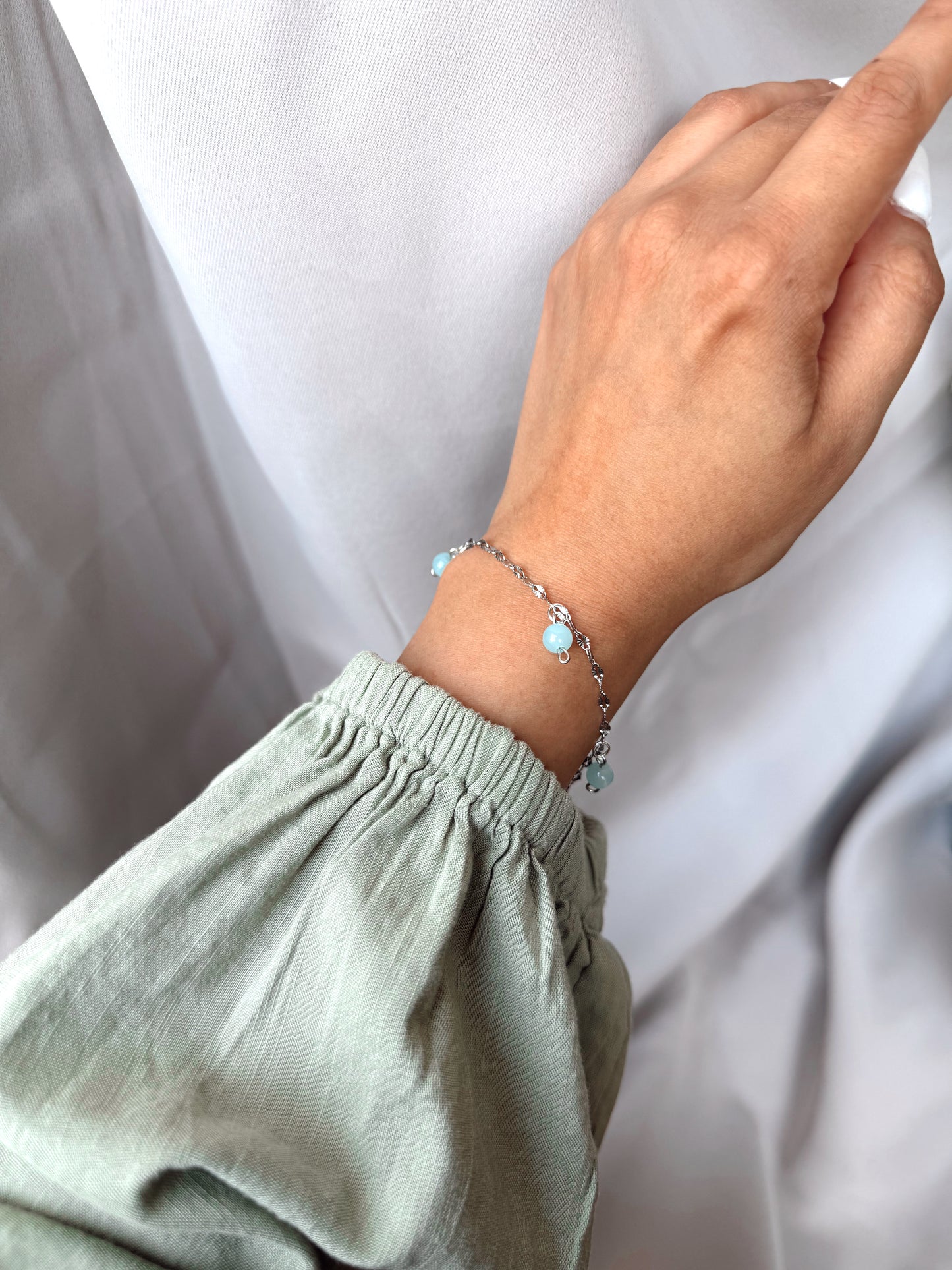 Aquamarine gemstones bracelet on Silver lip Chain,Perfect Gift for bridesmaid,Bracelet with Calming and soothing energy, adjustable closure